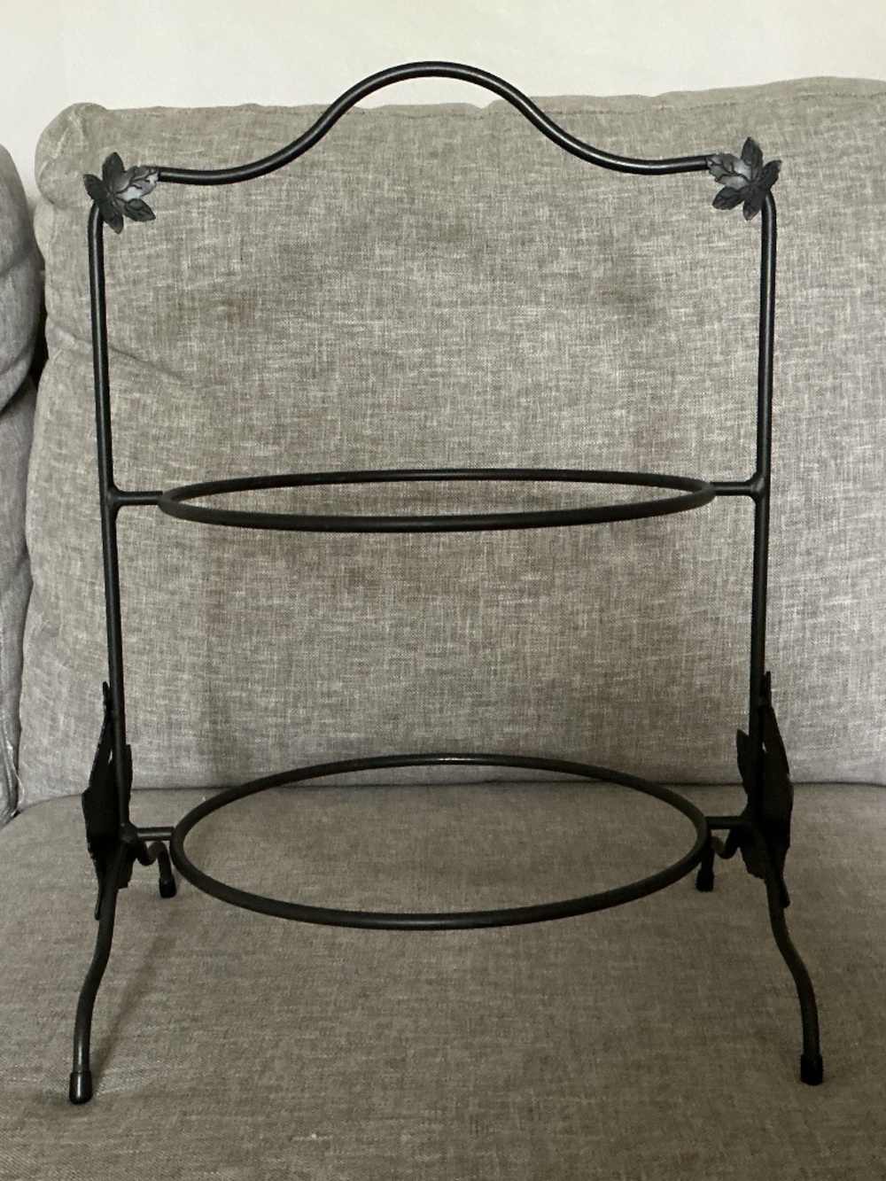 Longaberger Foundry Wrought Iron Two-Pie Server